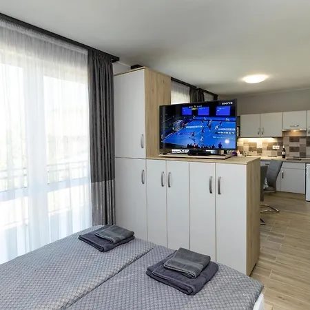 Star Apartment